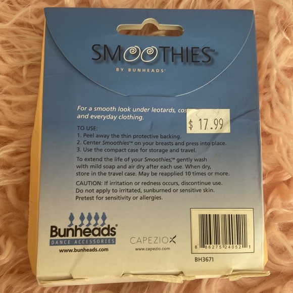 Smoothies by Bunheads Reusable Gel Nipple Concealers One Pair - Picture 2 of 2